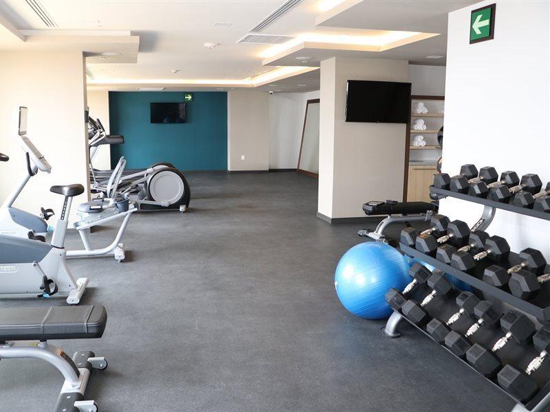 Hampton Inn & Suites By Hilton Puebla Exterior foto